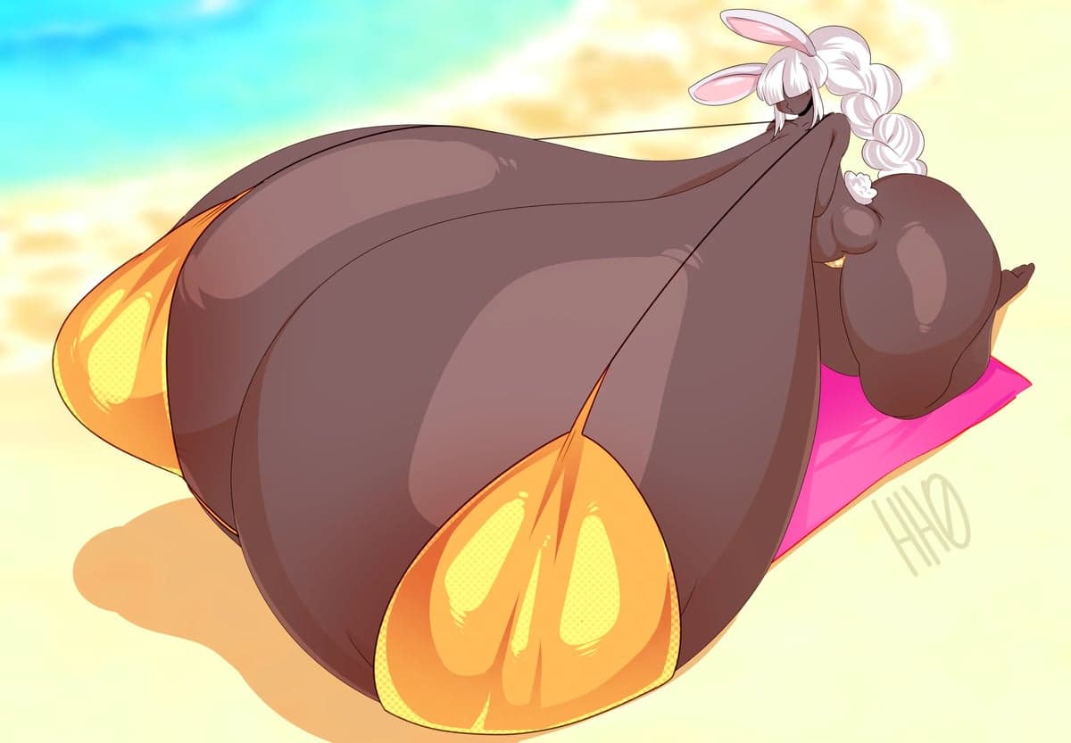 Hyper Bikini Ebunni